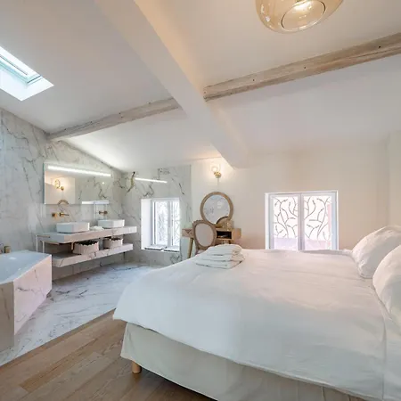 4 Pieces Sur La Rue D'antibes - Renove Et Climatise * Cannes